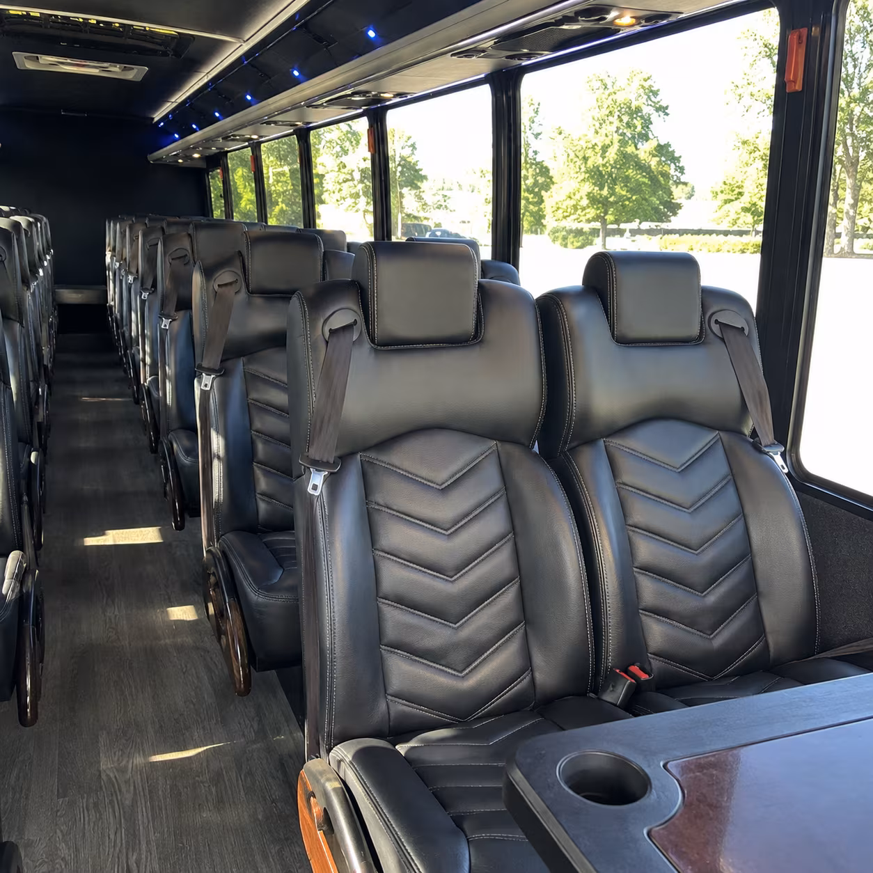 charter buses to malibu and santa barbara wine tasting rooms