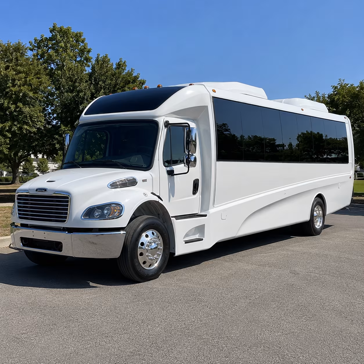 hawthorne 20 passenger minibus