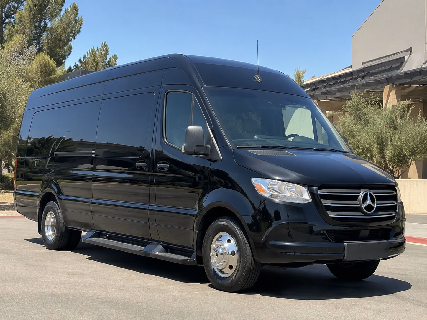hawthorne prom transportation